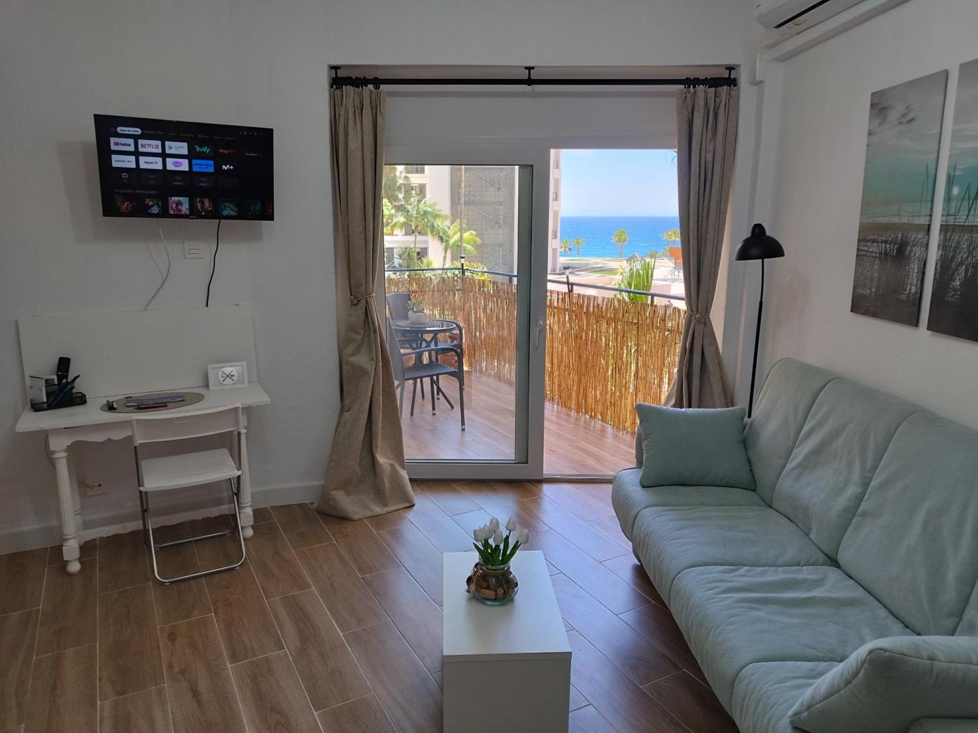 Amazing Front Sea View Studio. Marbella Centre Zewnętrze zdjęcie